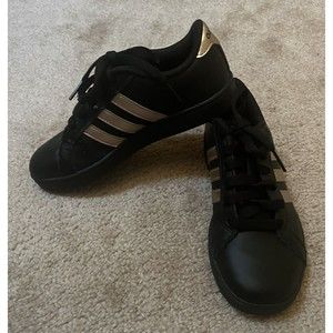 ADIDAS Baseline Sneakers Youth Size 2 1/2 Black Gold BC0262 Tie Shoes EUC